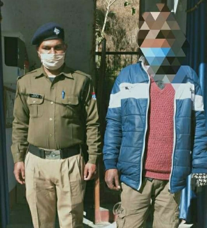 बागेश्वर: महिला के साथ गाली-गलौज व मारपीट करने वाले अभियुक्त को  पुलिस ने किया गिफ्तार