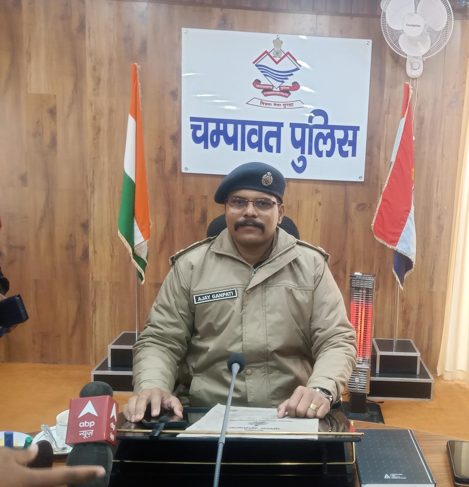 चंपावत:एसपी अजय गणपति कुंभार ने चम्पावत जिले में कार्यभार संभालने के बाद बनाई नई गश्त, 25 पुलिस अधिकारियों के कार्यक्षेत्र में किया बदलाव