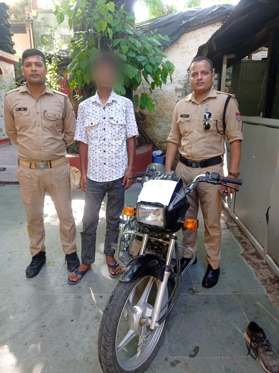 हल्द्वानी: बनभूलपुरा से वाहन चोर गिरफ्तार, बरामद की चोरी की बाइक