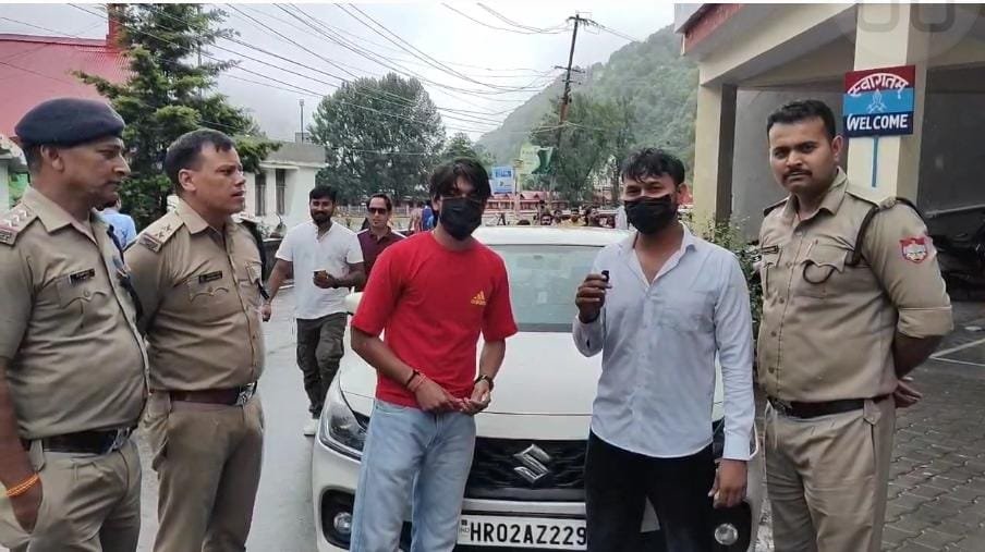 नैनीताल: स्टंट किया तो कानूनी स्टंट झेलना पड़ेगा, नैनीताल पुलिस कप्तान प्रहलाद मीणा ने स्टंट बाजी की वायरल वीडियो का लिया संज्ञान, 03 युवकों पर हुई कार्यवाही, DL निरस्तीकरण