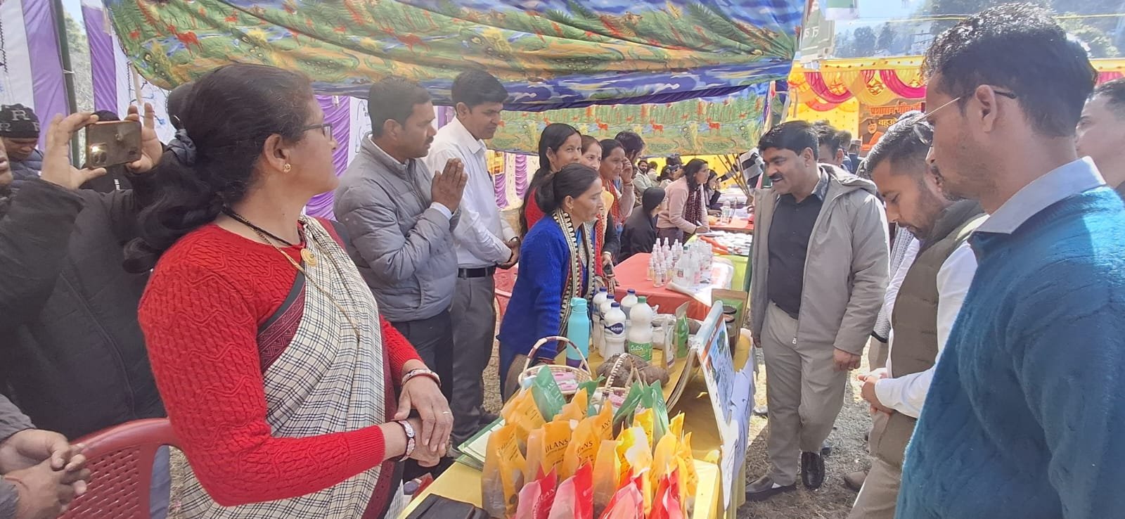 अल्मोड़ा: बहुउद्देशीय शिविर का आयोजन, सीडीओ ने सुनी लोगों की समस्याएं, निस्तारण हेतु अधिकारियों को दिए जरूरी निर्देश